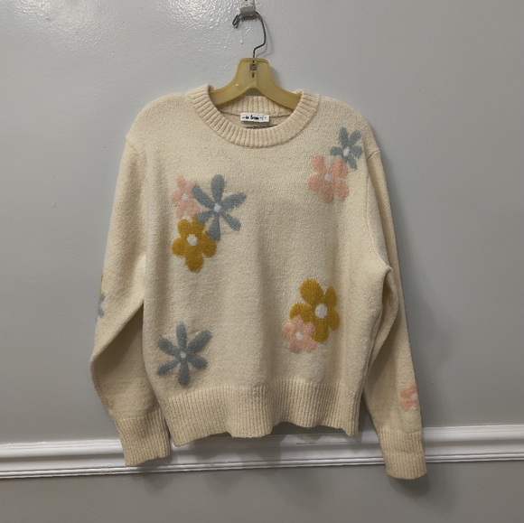 In Loom Long Sleeve Floral  Graphic Patterned Knit Beige/Cream Sweater Small - Picture 3 of 11